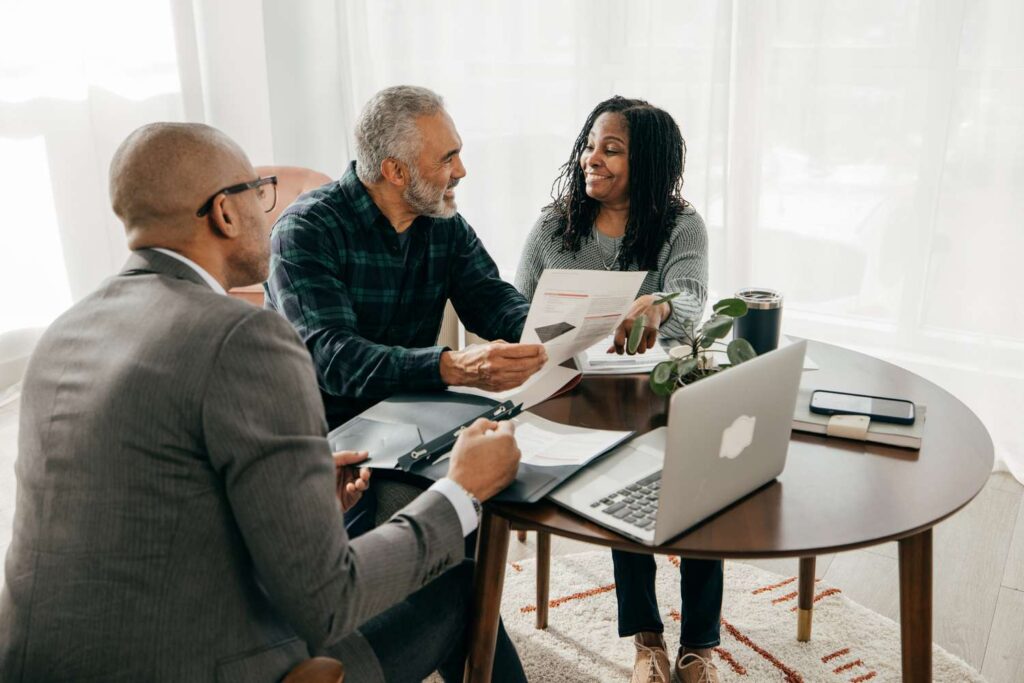 What are the Benefits of Working with Independent Mortgage Brokers?
